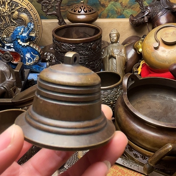精美铜器批发档口