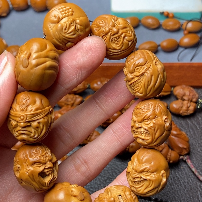 【闪购商品】橄榄核吊坠博**产橄榄核