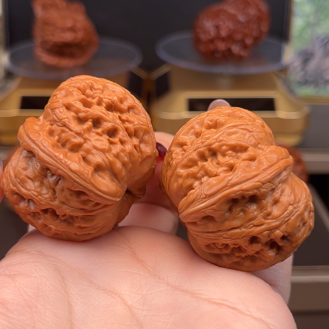 桃核把件平谷一代元宝