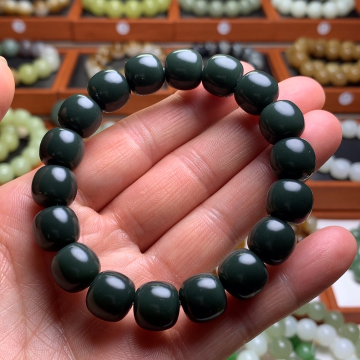 和田玉手串未镶嵌