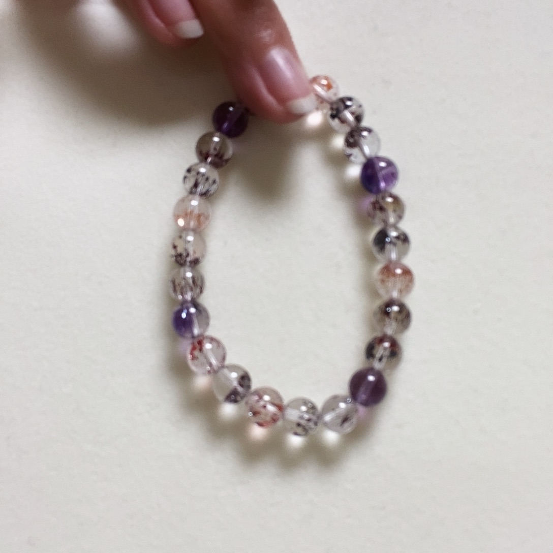 水晶手串未镶嵌简单