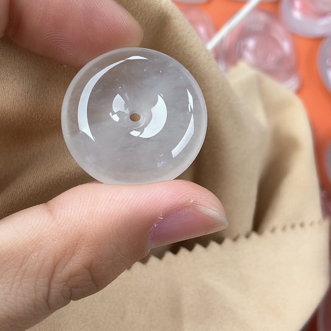 石英质玉颈饰未镶嵌不****单