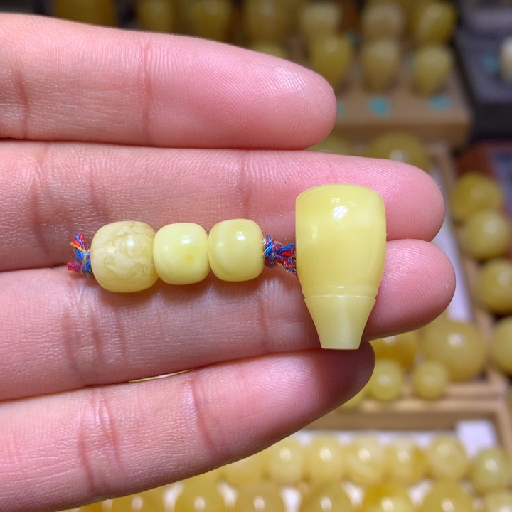 蜜蜡裸石未镶嵌天然俄料浓白花蜜蜡套装8-11左右