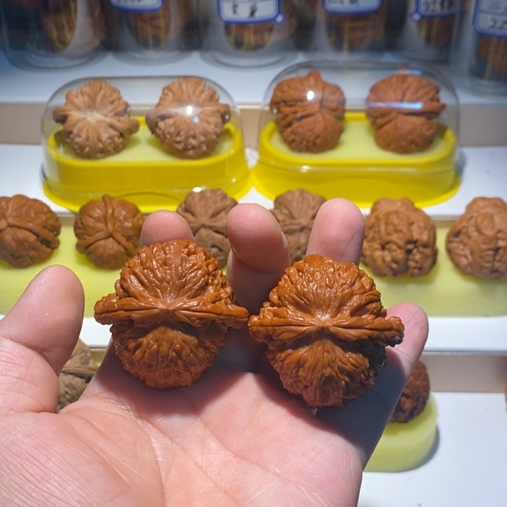 吊坠文玩核桃白狮子