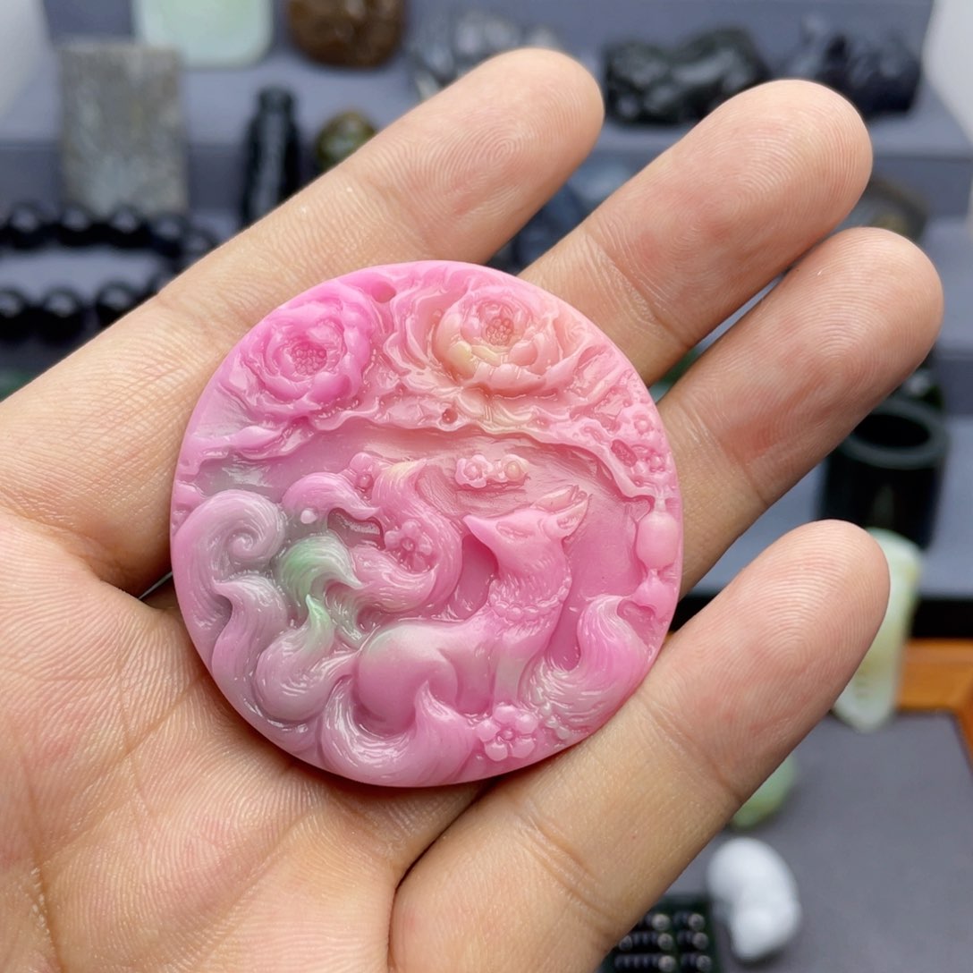 和田玉颈饰未镶嵌莱****司