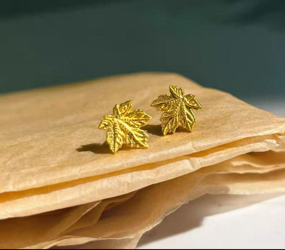  花丝枫叶耳钉复古宫廷风时尚百搭简约精美7029
