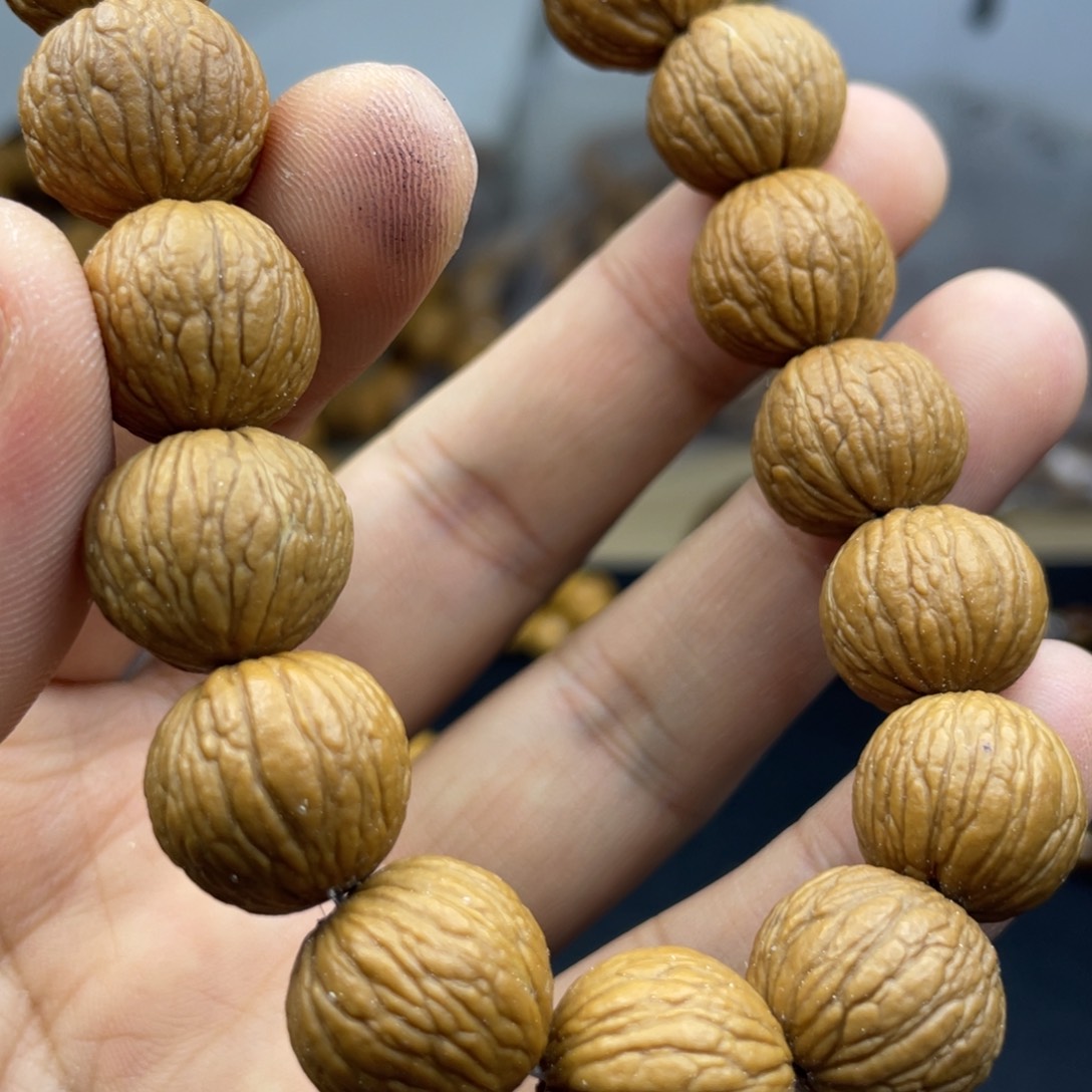 猴头核桃吊坠没事儿不