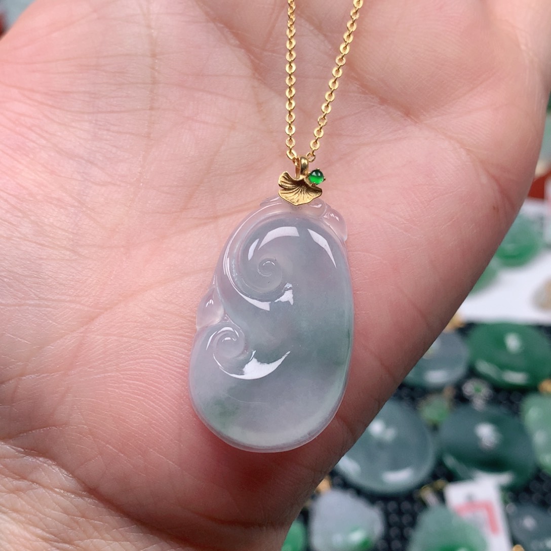 【闪购商品】翡翠吊坠(不含链)18K金镶嵌