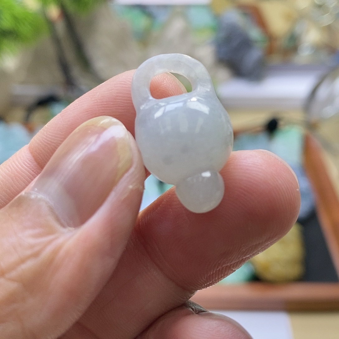 【闪购商品】翡翠颈饰未镶嵌1111111111111111