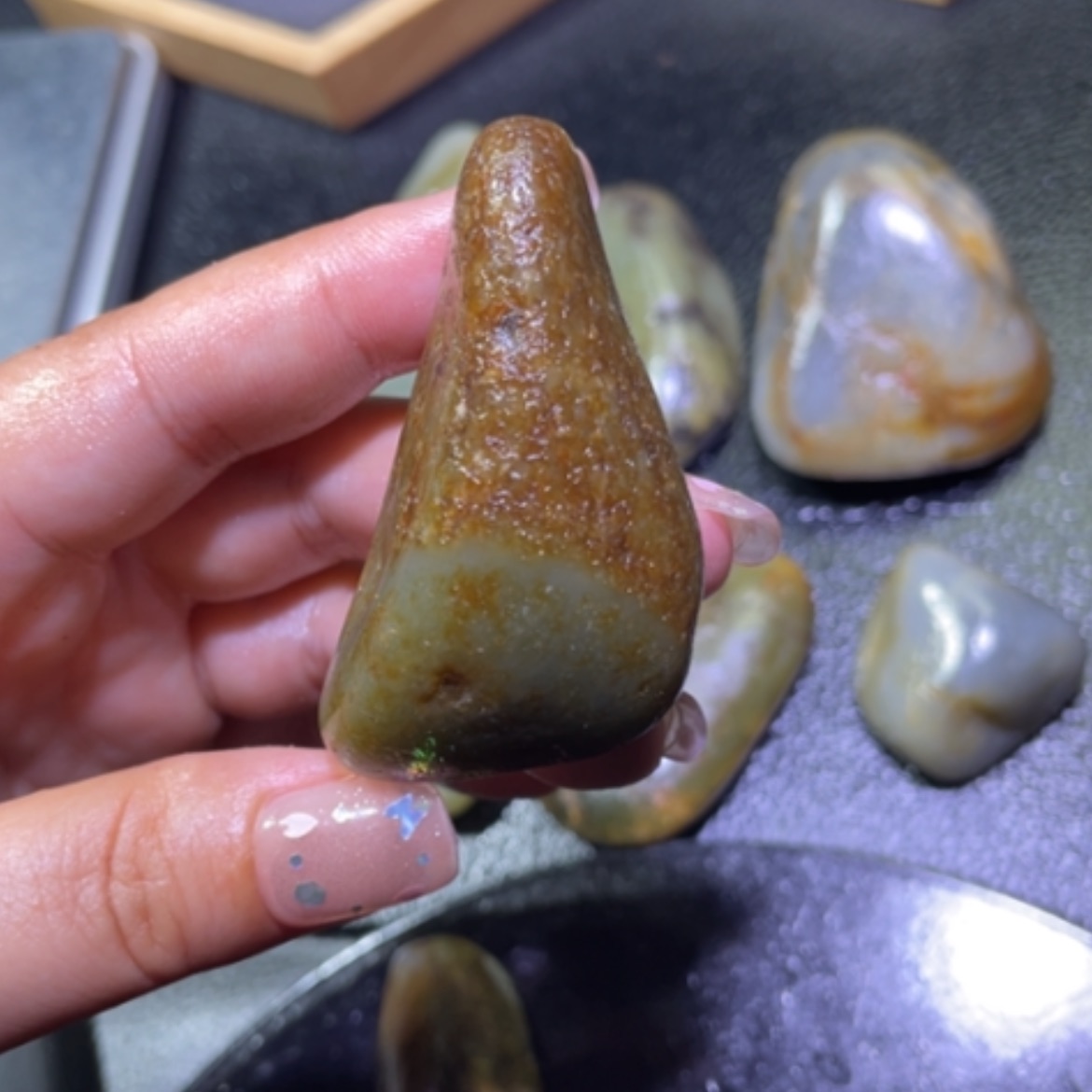 【闪购商品】和田玉未镶嵌颈饰星*