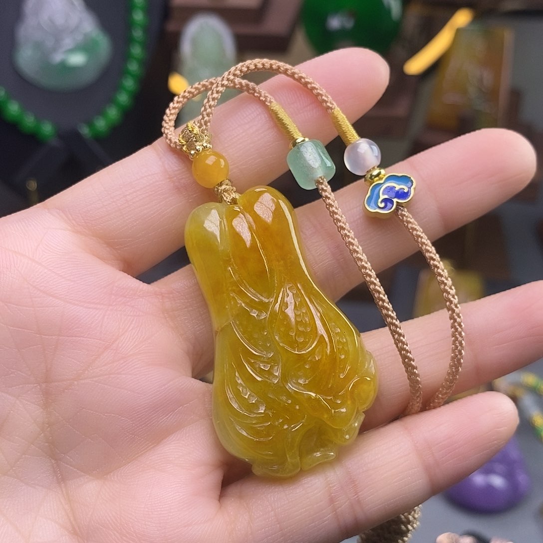 吊坠(赠链)未镶嵌翡翠