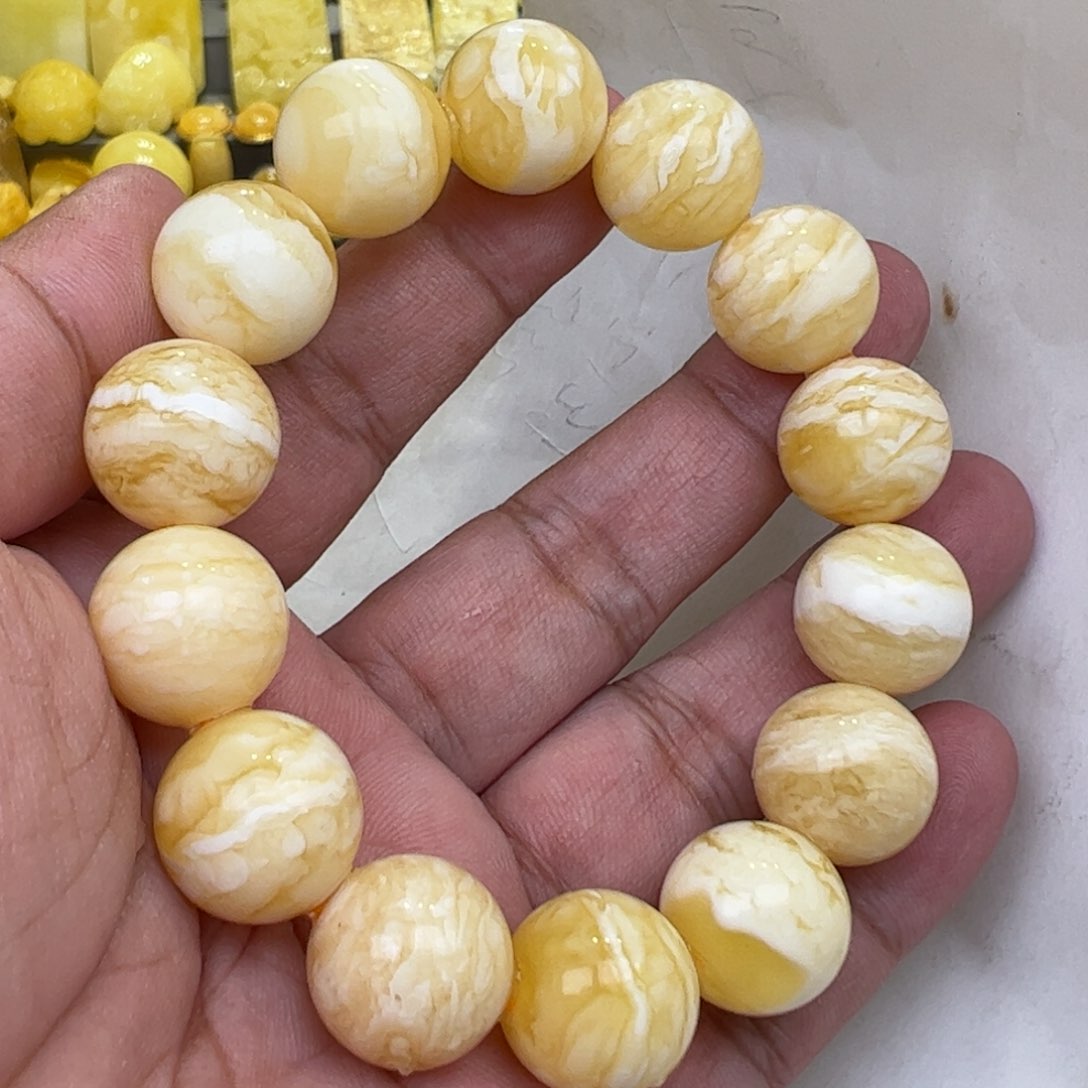 【闪购商品】琥珀裸石未镶嵌16加32.5克