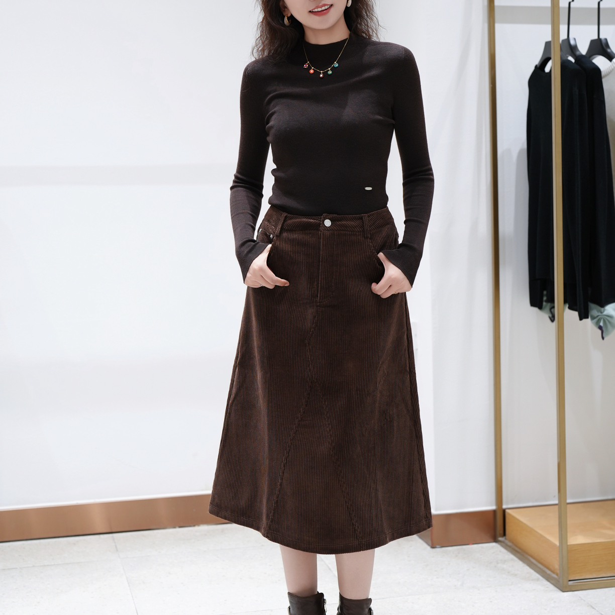 WIWH秋季复古灯芯绒开叉A字半身长裙