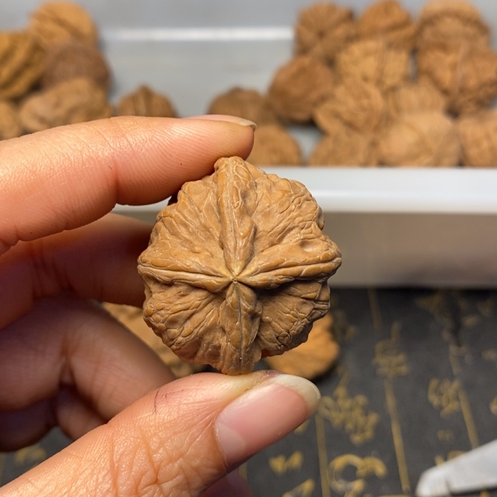 ****人文玩核桃吊坠文玩核桃异形单只