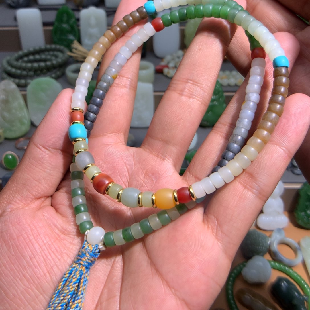 未镶嵌和田玉手链