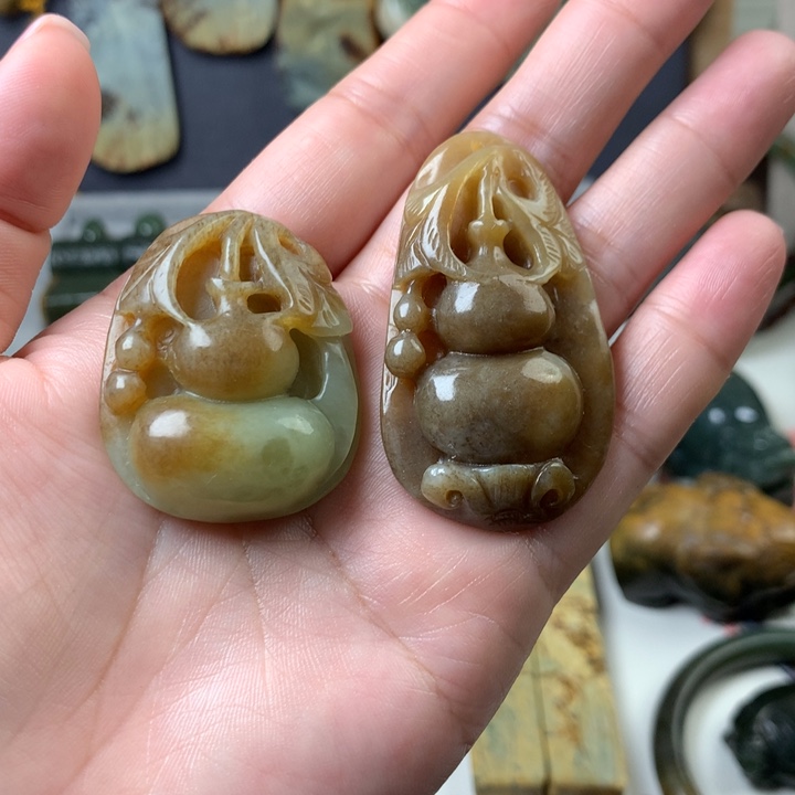 岫岩老玉（透闪石质玉）挂件未镶嵌