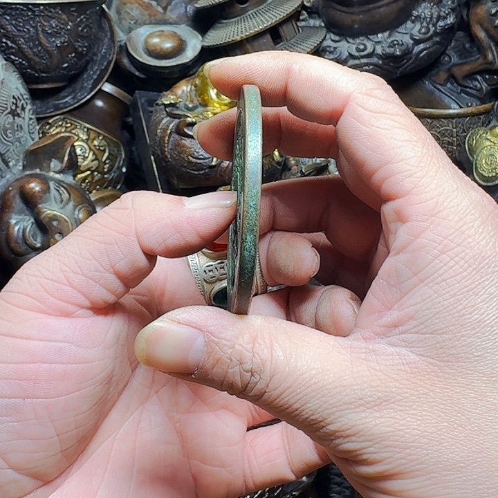 铜器摆件收收藏藏