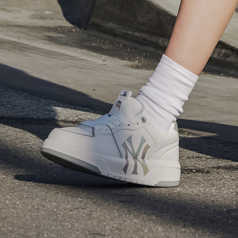 【明星同款】MLB板鞋男女款25上新款情侣休闲鞋厚底学长鞋3ASXCLB3N