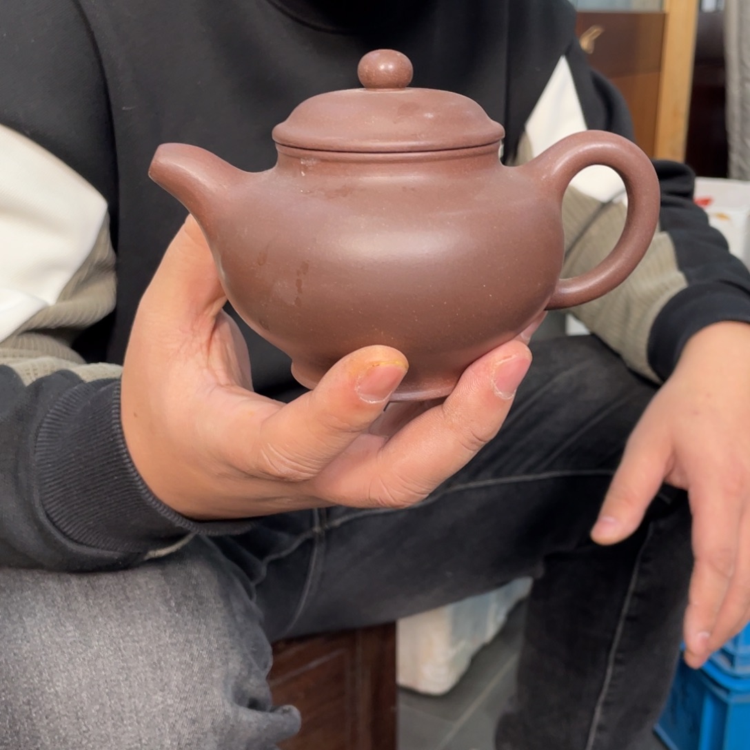 紫砂茶壶你不去上班呀