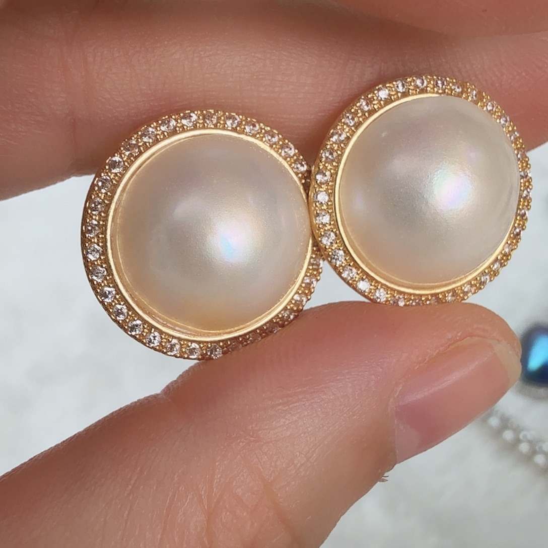 耳饰拼合珍珠（马贝珠）未镶嵌