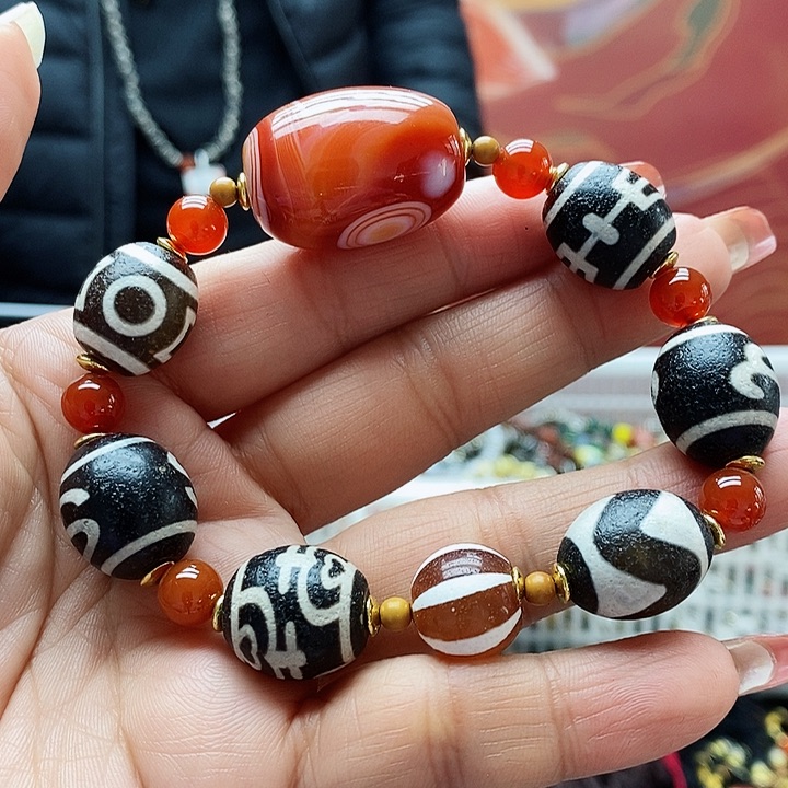 玛瑙/玉髓颈饰合金