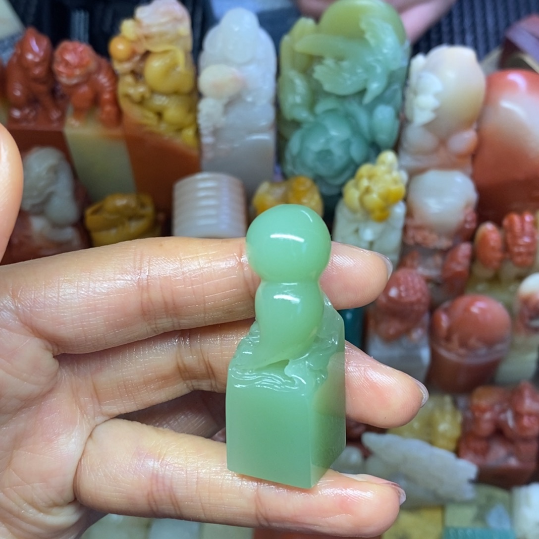 寿山石印石苹果绿