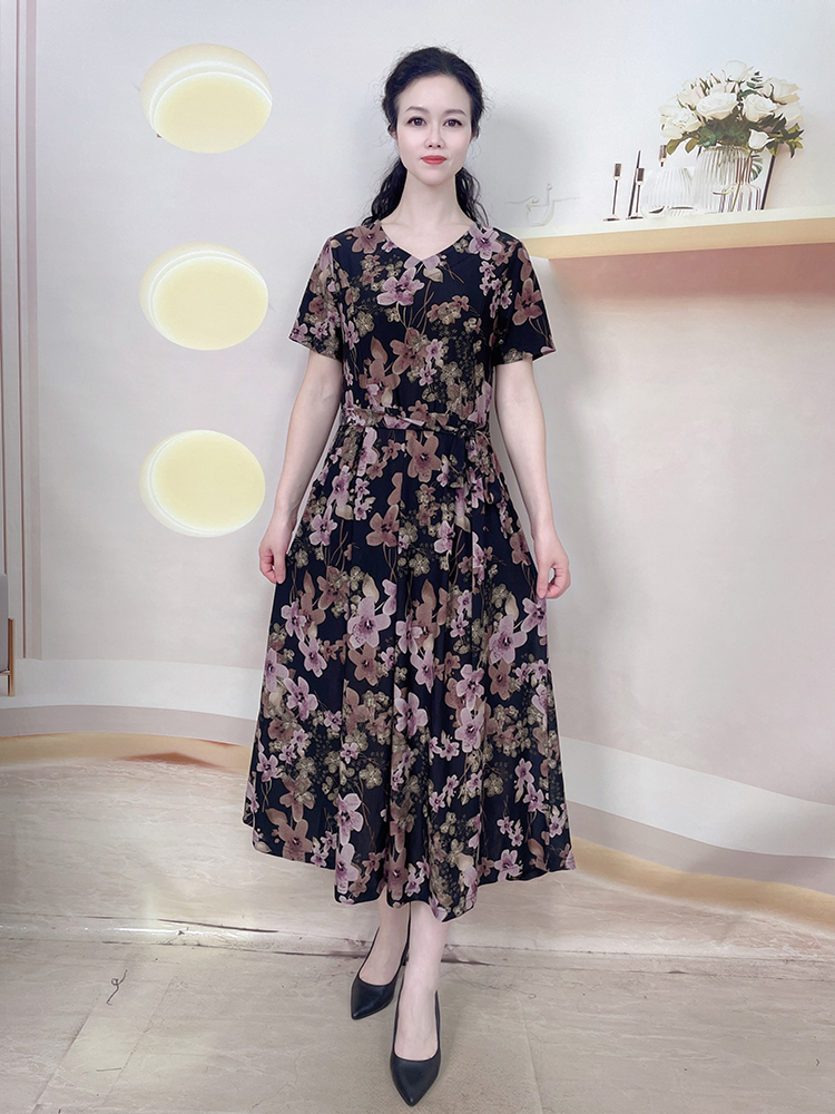 夏季新款中年妈妈系带收腰显瘦长款碎花裙V领短袖连衣裙大码2556