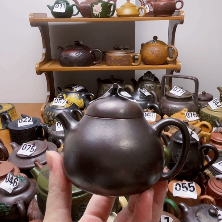 一***：紫砂微瑕微瑕紫砂