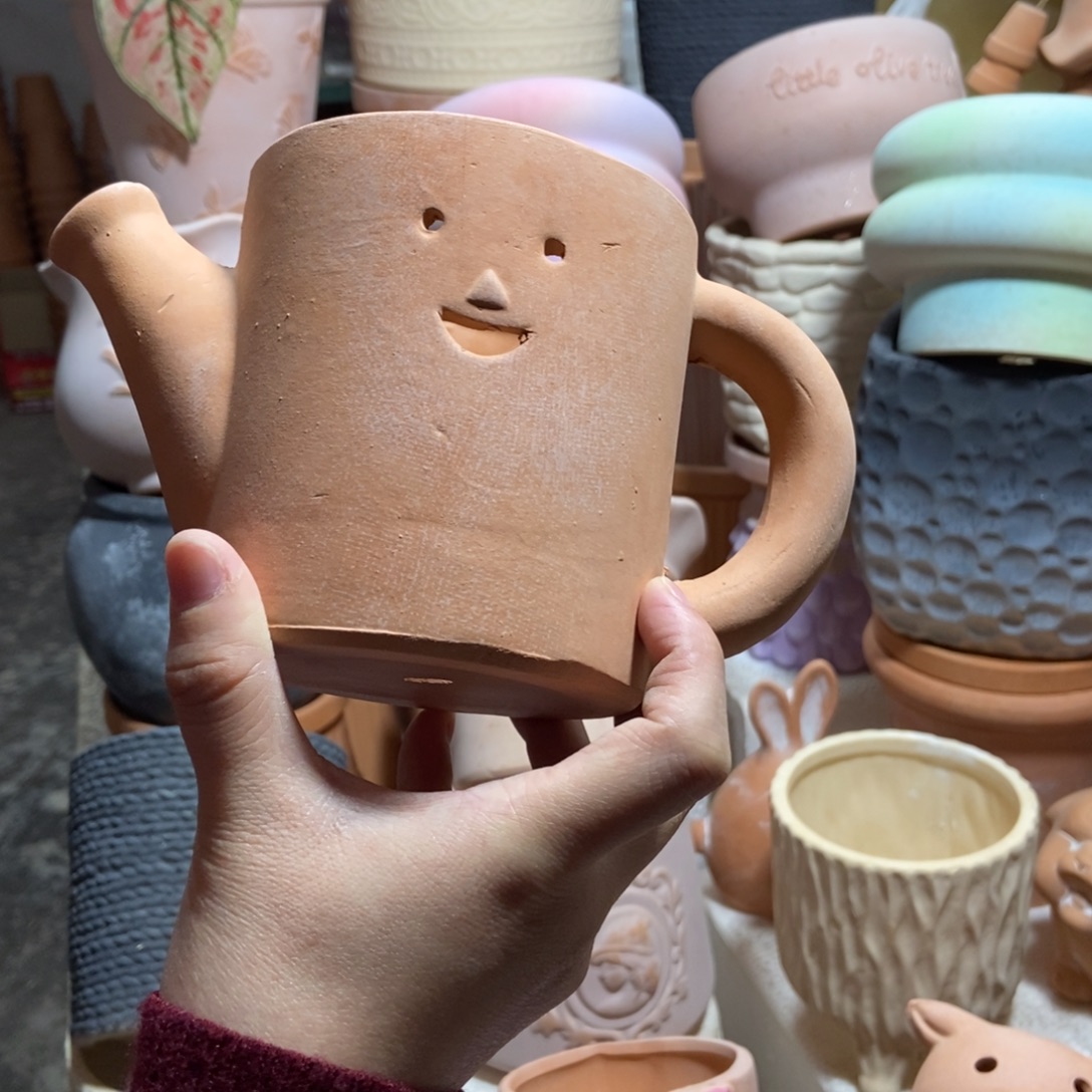 17×10手工笑脸水壶花盆 粗陶1个