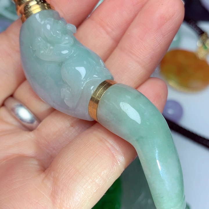 翡翠吊坠(不含链)未镶嵌