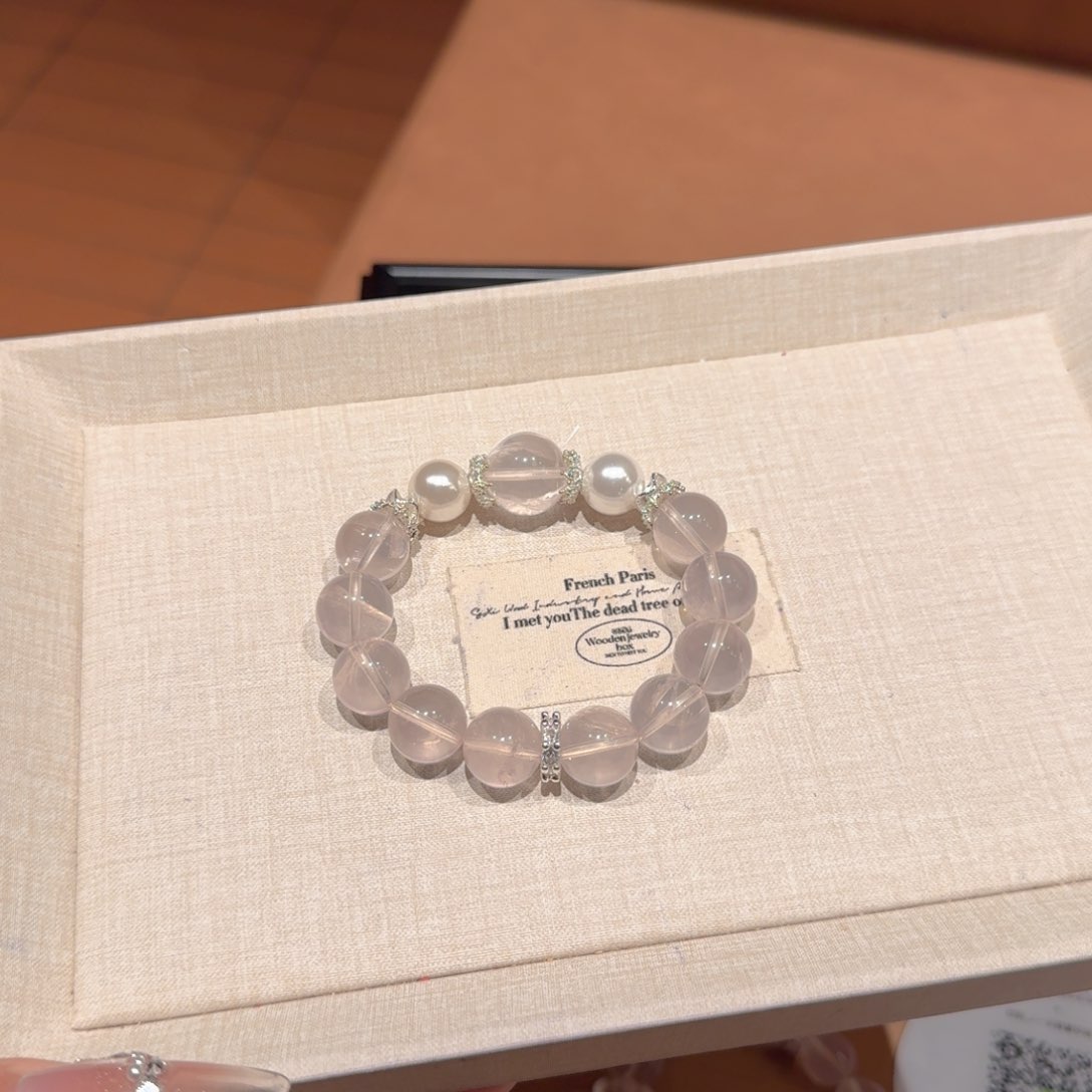 栀***川烟晶手链未镶嵌粉