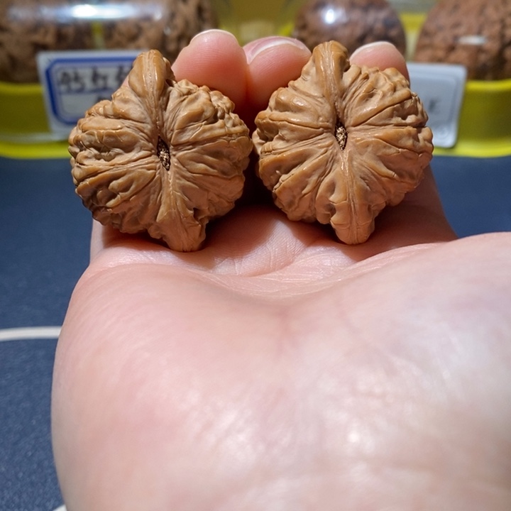 把件文玩核桃招财公子