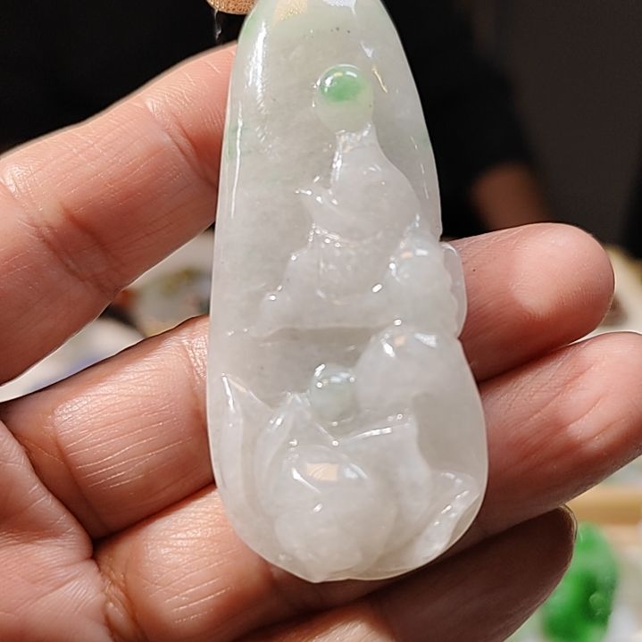 翡翠吊坠(不含链)未镶嵌