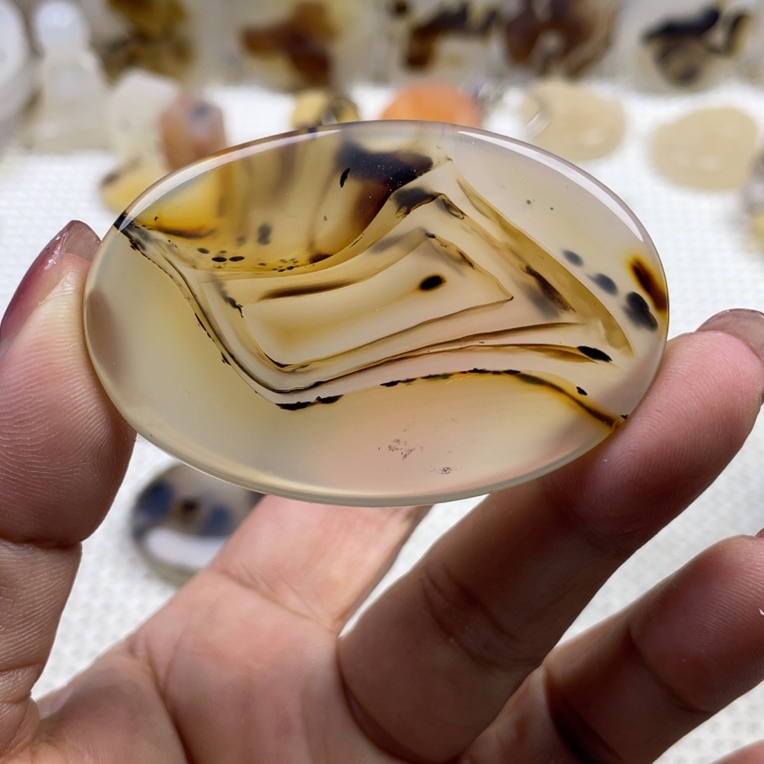 玛瑙/玉髓未镶嵌颈饰