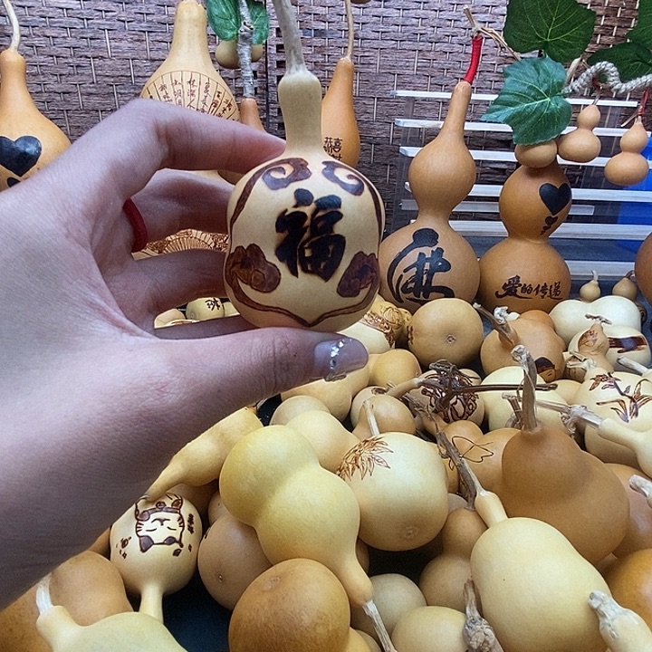 笑***天香榧木葫芦工艺品