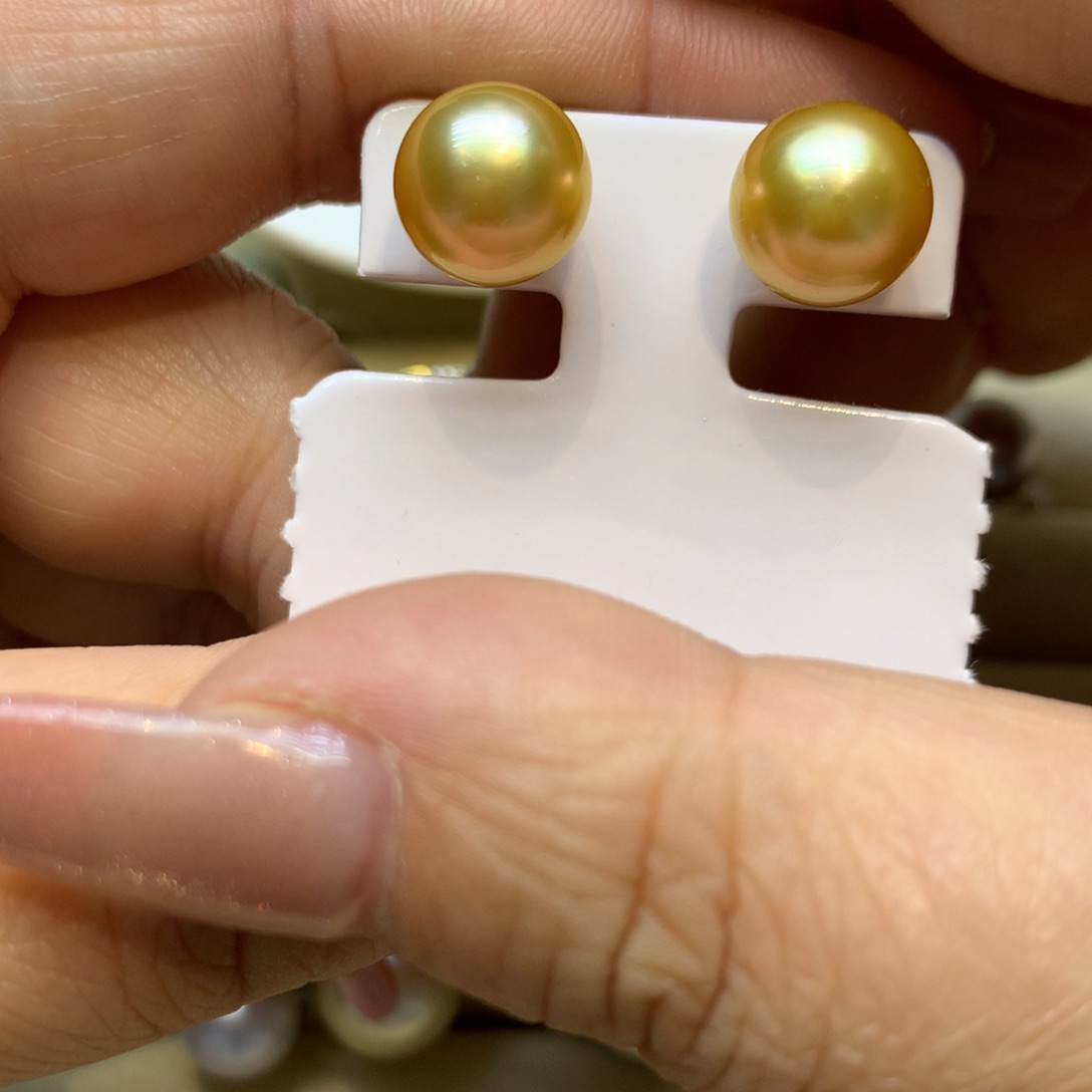 18K金镶嵌耳饰海水珍珠