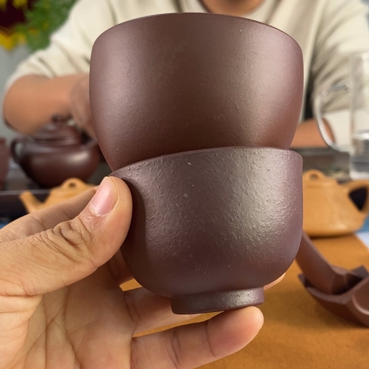 紫砂茶壶风*l石红1个四底1个主人杯