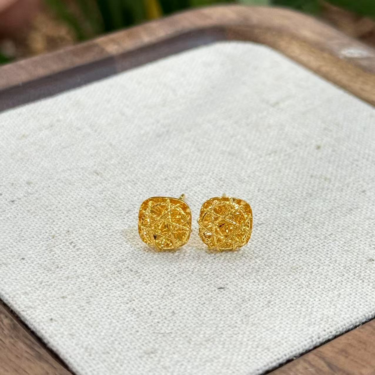 E【方糖耳针】-足金999精工5耳饰