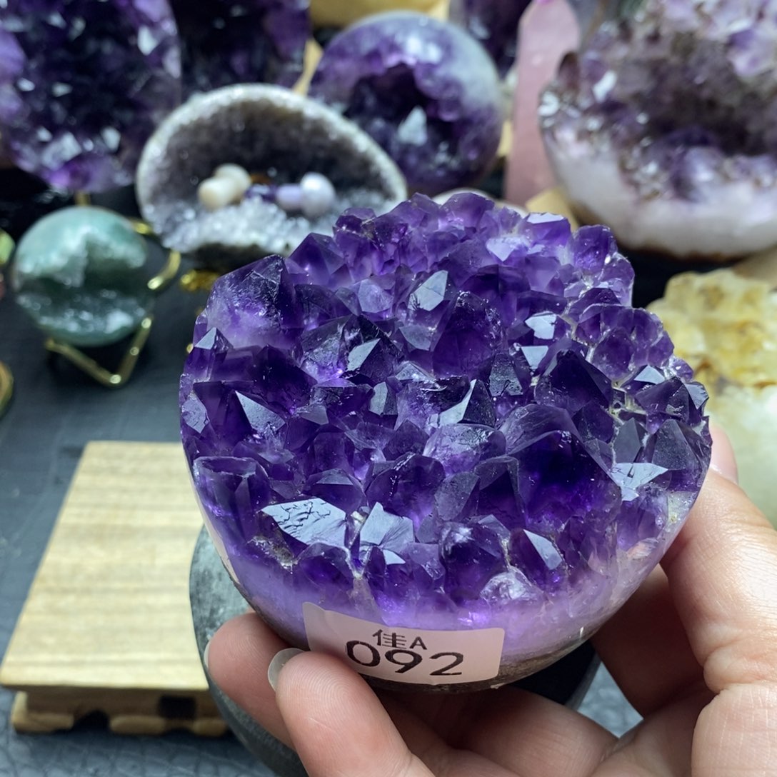 未镶嵌大型摆件（非配饰）紫晶抖**了