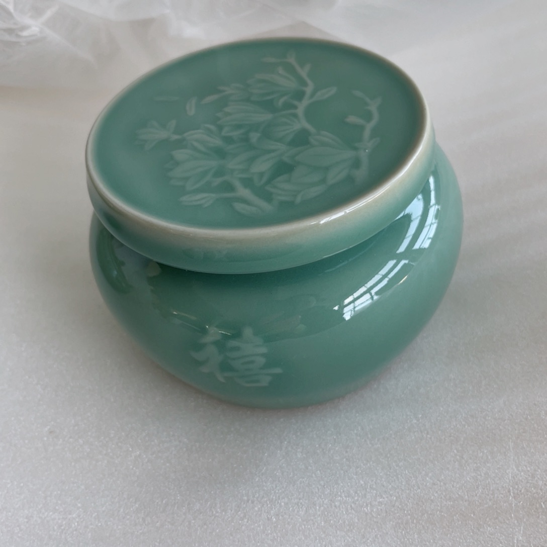 瓷片哈哈哈哈哈哈哈哈哈哈哈