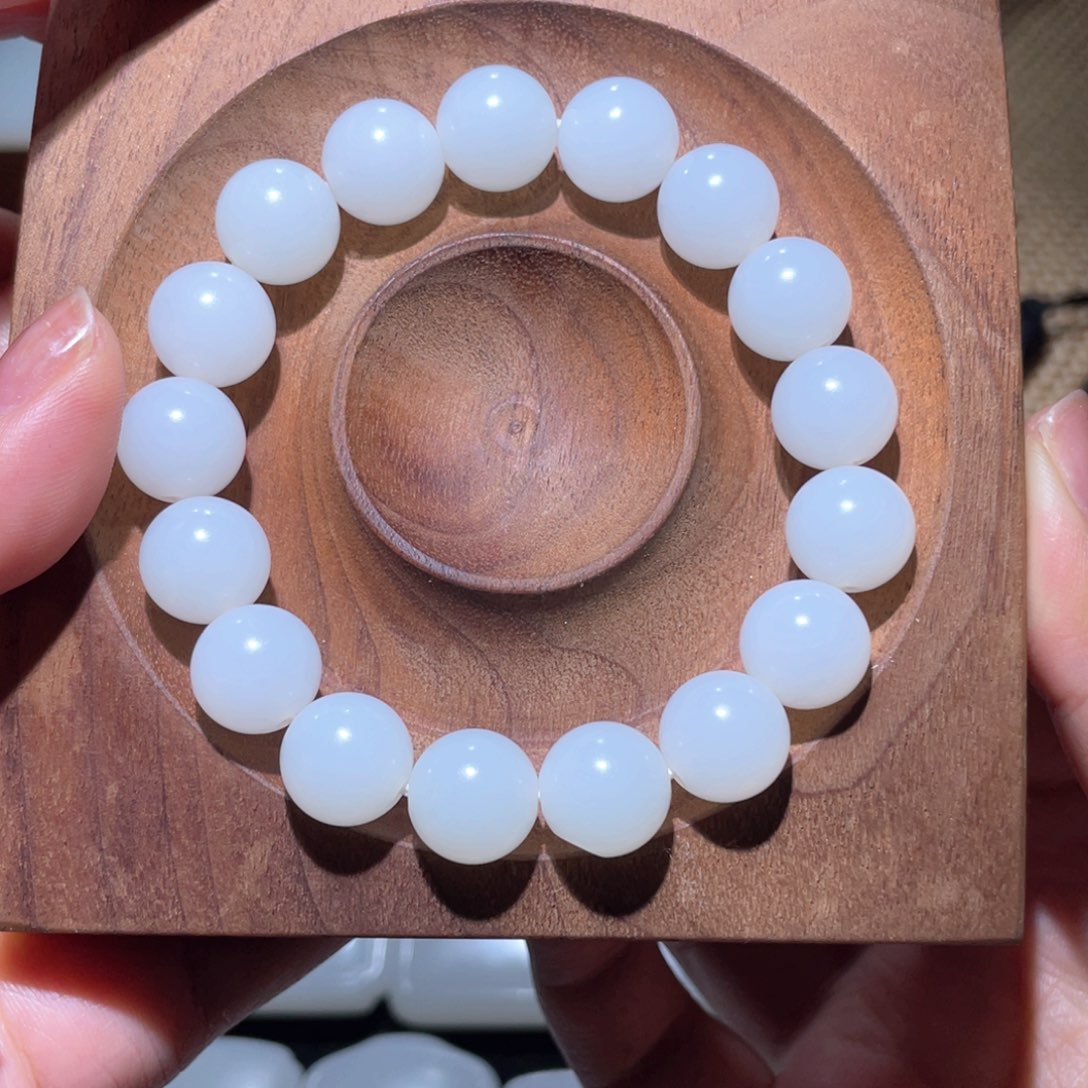 未镶嵌手链和田玉y**s卡12