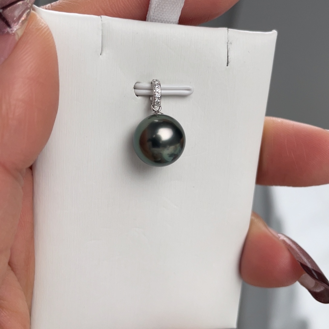 海水珍珠颈饰18K金镶嵌