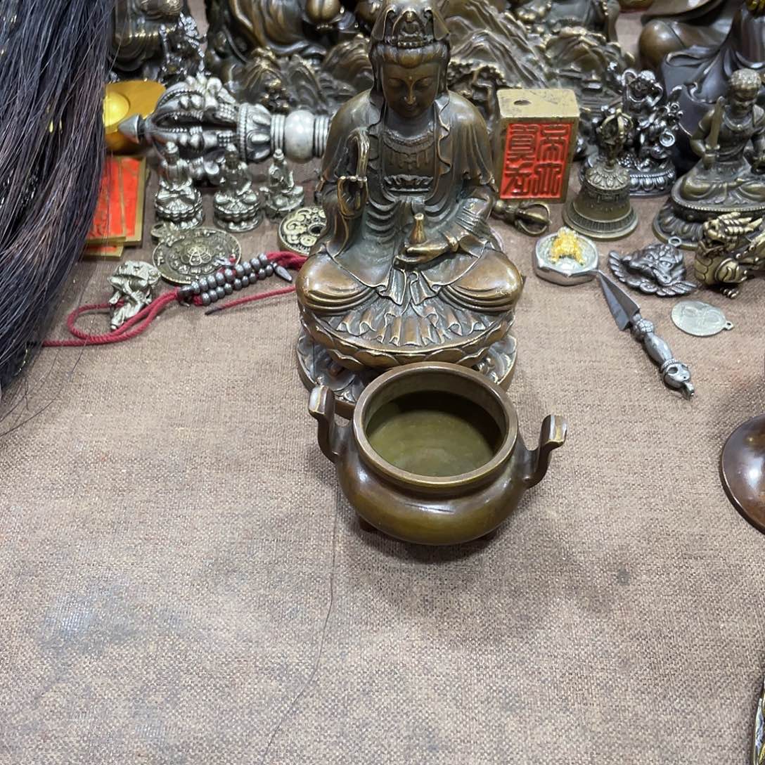 伊***资克家铜艺精品摆件