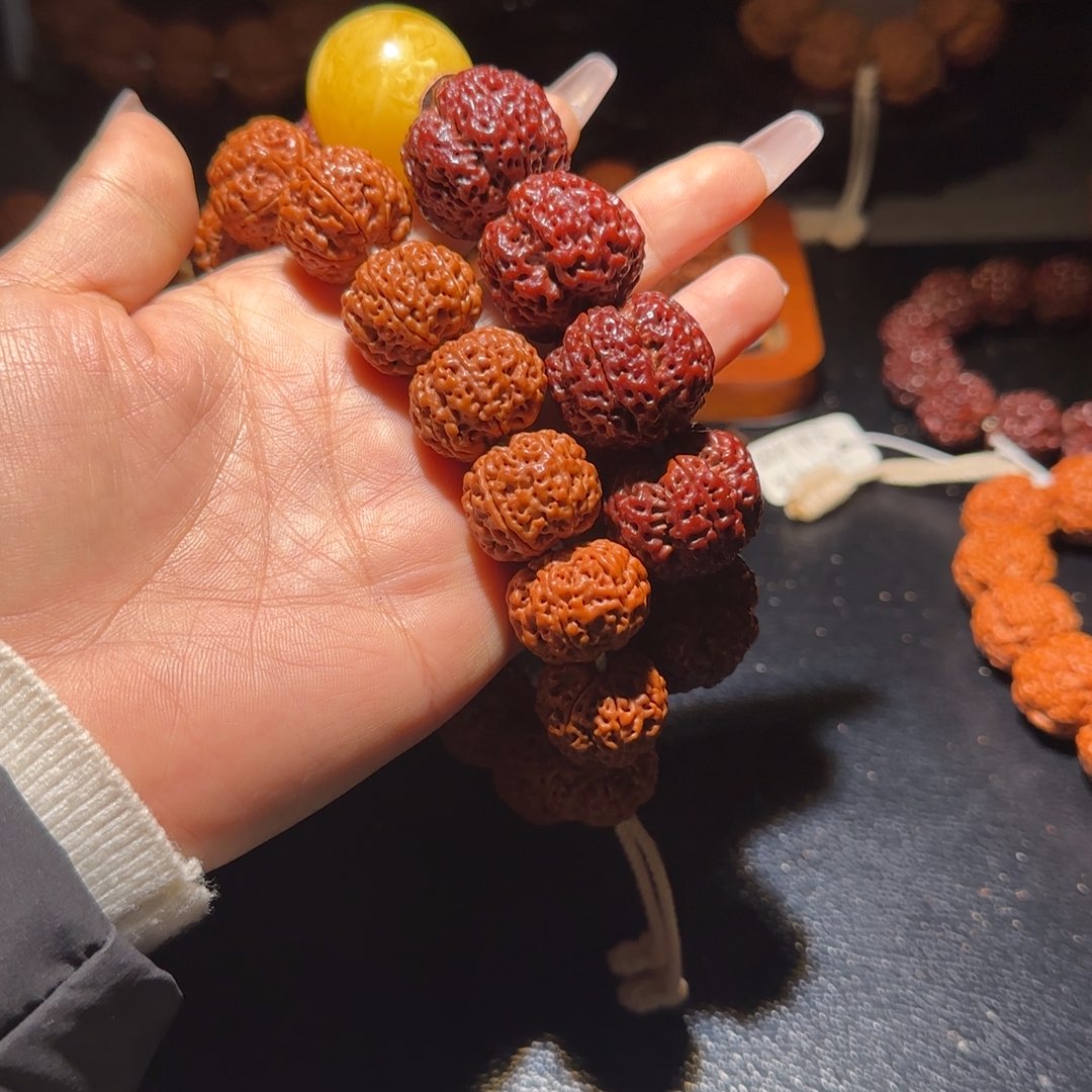 吊坠金刚菩提21梁定制