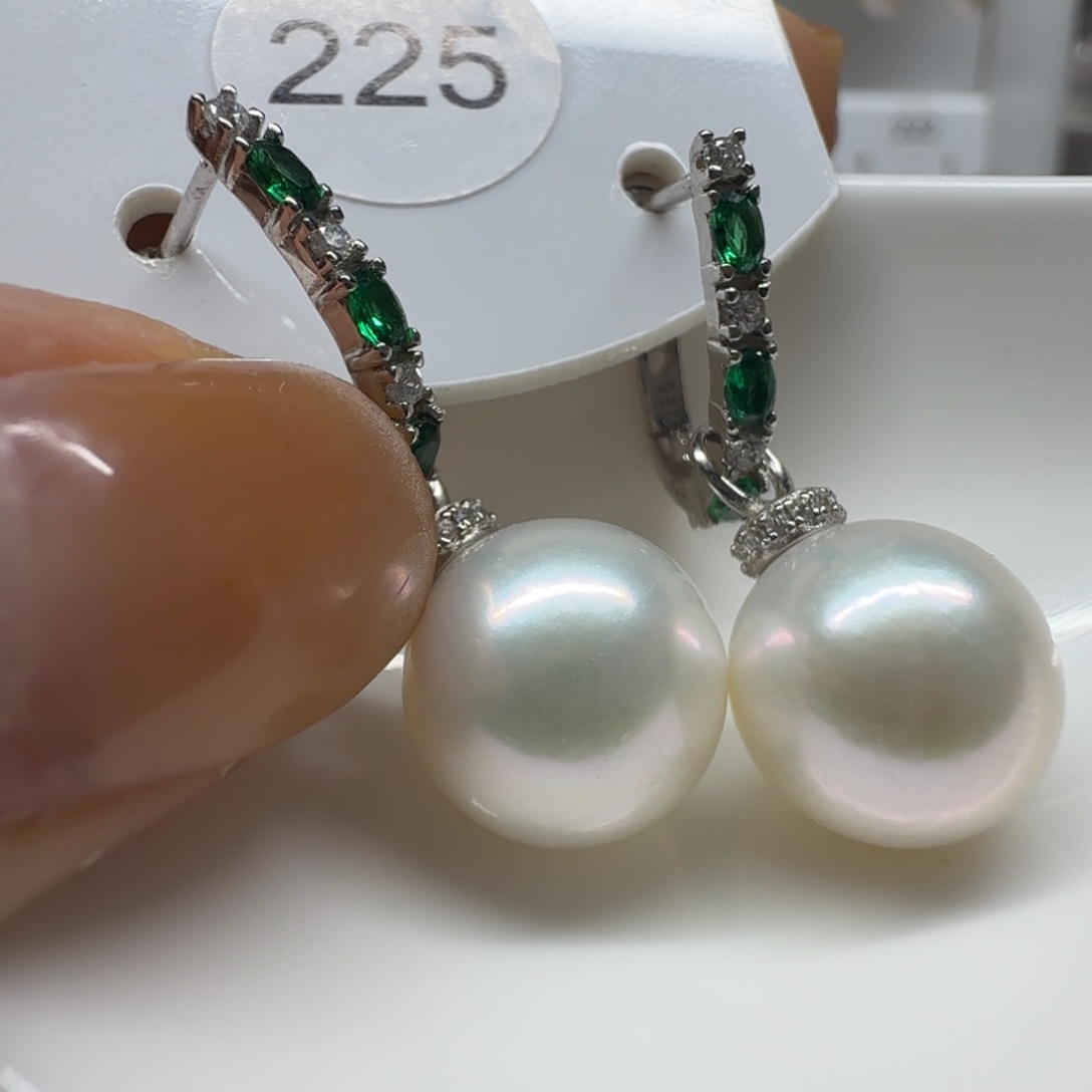 彬***饭淡水珍珠耳饰银S925镶嵌珍珠