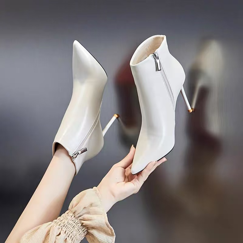 8公分6公分细跟尖头高跟短靴简约时尚性感高跟鞋