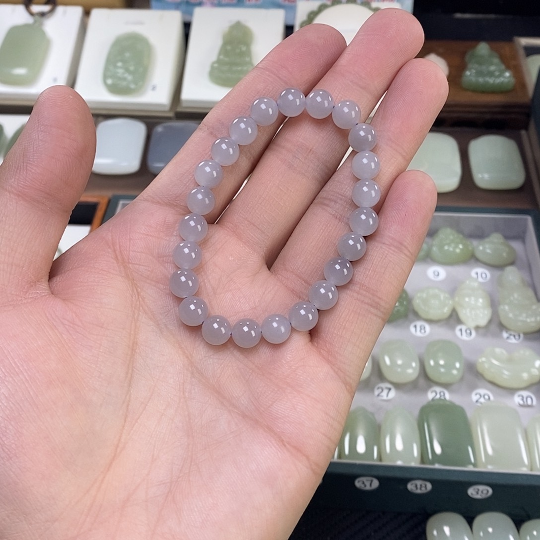 问***爸和田玉未镶嵌颈饰