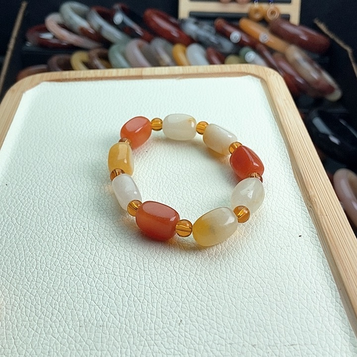 石英质玉手链未镶嵌