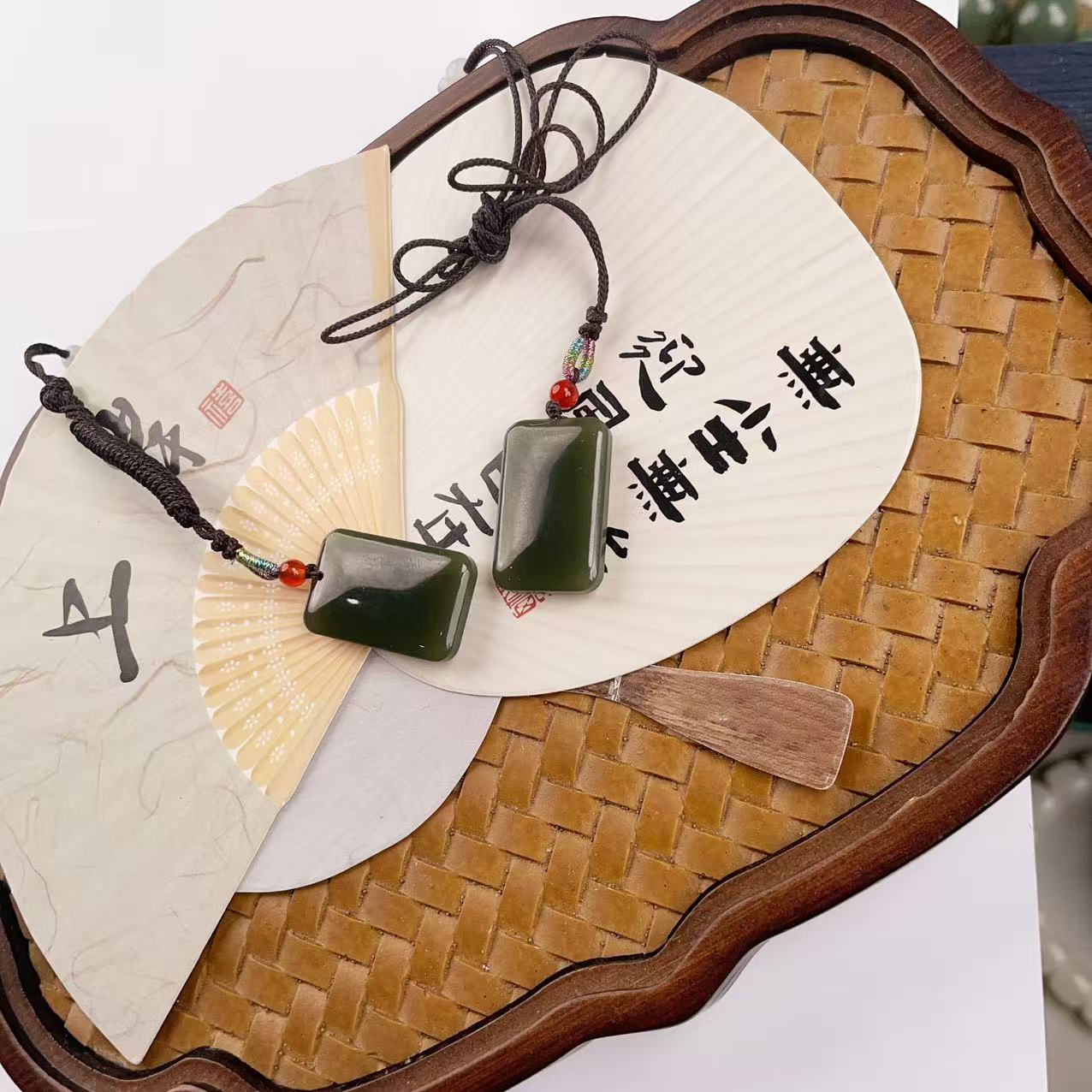 和田玉无事牌吊坠 多样性发货拍一发一