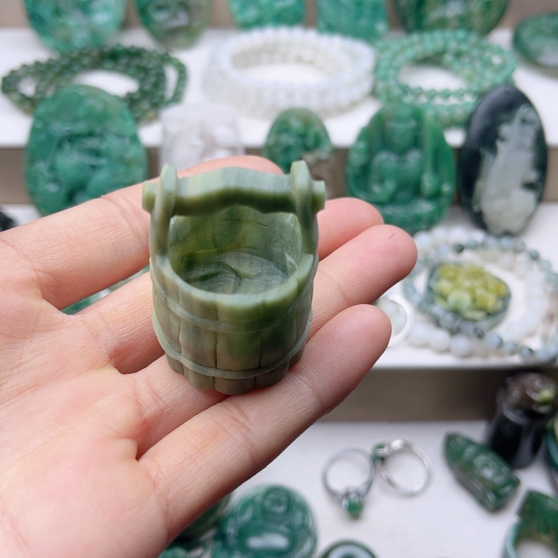 独山玉把件未镶嵌